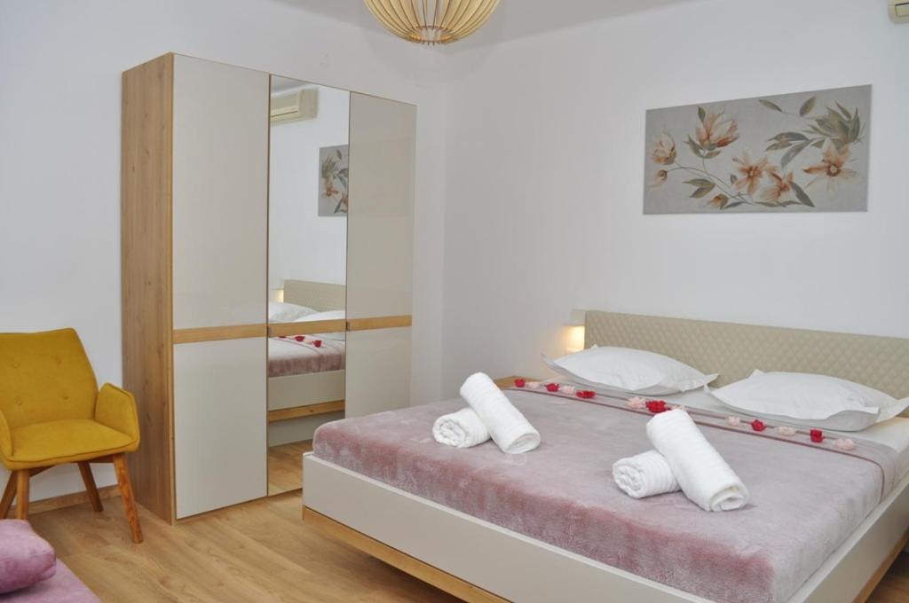 Apartments Ratko Tučepi エクステリア 写真