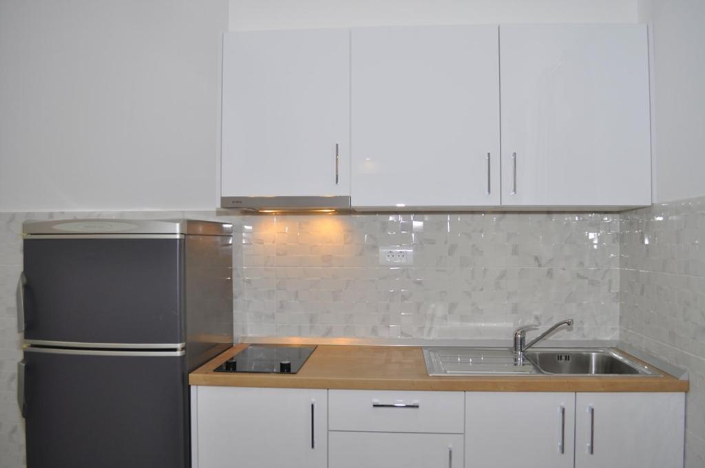 Apartments Ratko Tučepi エクステリア 写真