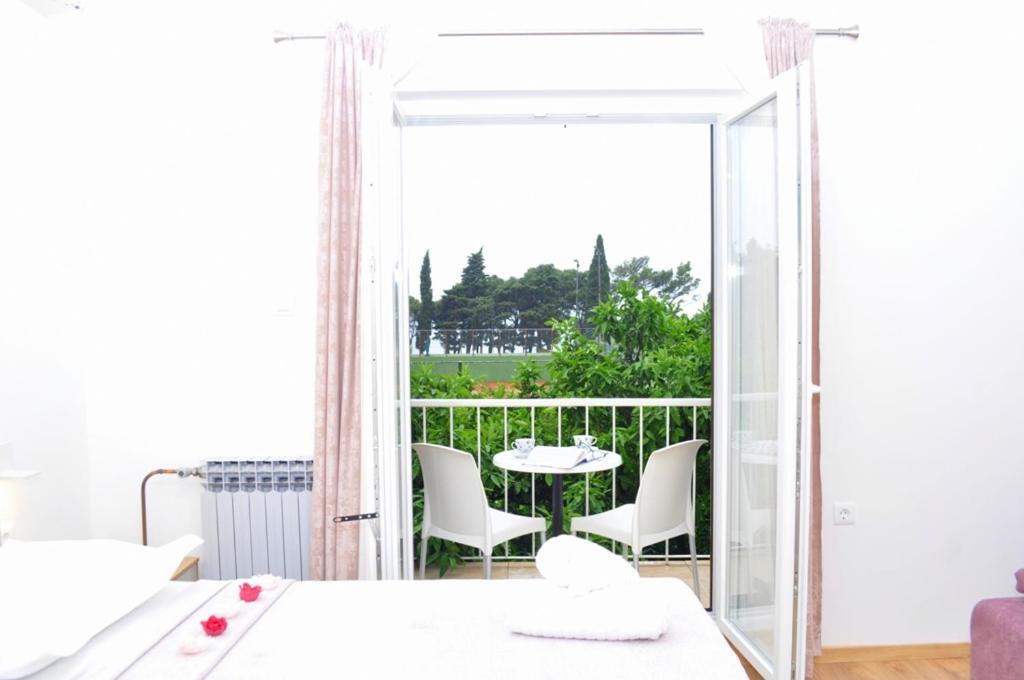 Apartments Ratko Tučepi エクステリア 写真
