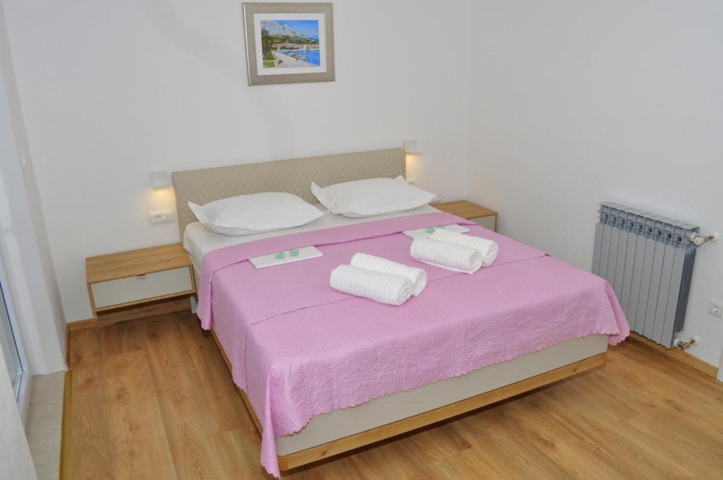 Apartments Ratko Tučepi エクステリア 写真