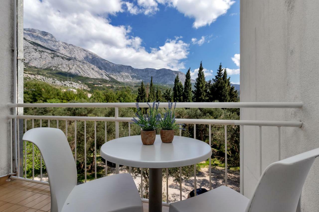 Apartments Ratko Tučepi エクステリア 写真