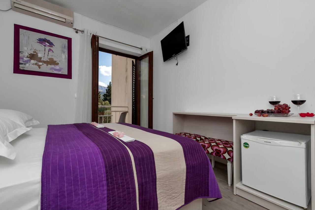 Apartments Ratko Tučepi エクステリア 写真
