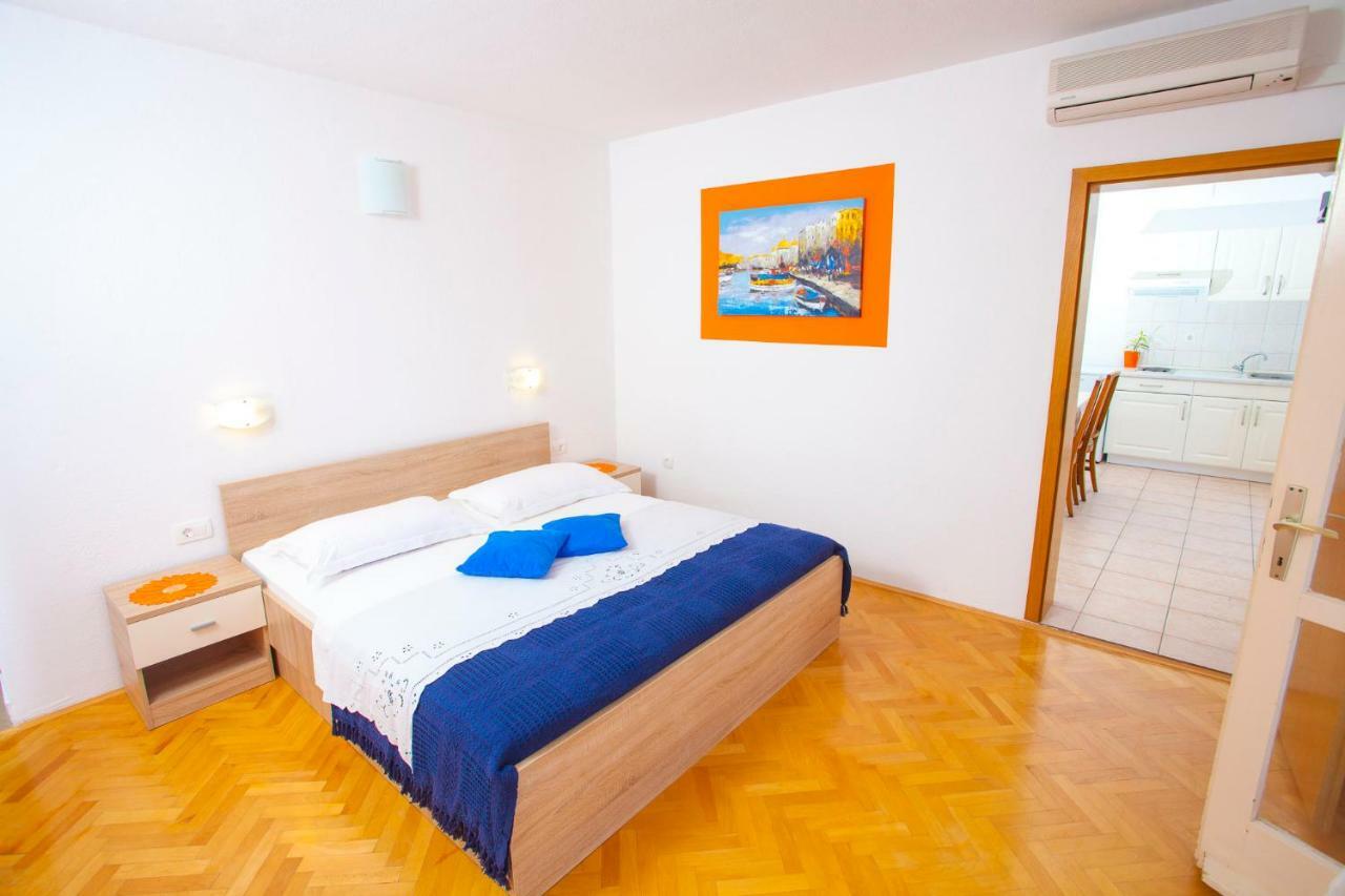 Apartments Ratko Tučepi エクステリア 写真