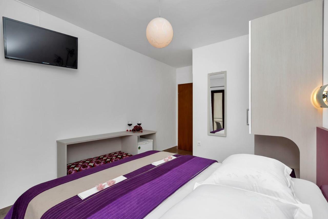 Apartments Ratko Tučepi エクステリア 写真